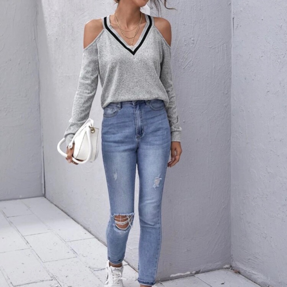 Cold Shoulder V Neck